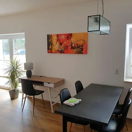 Zur Flatterulme 1 * Weisswasser