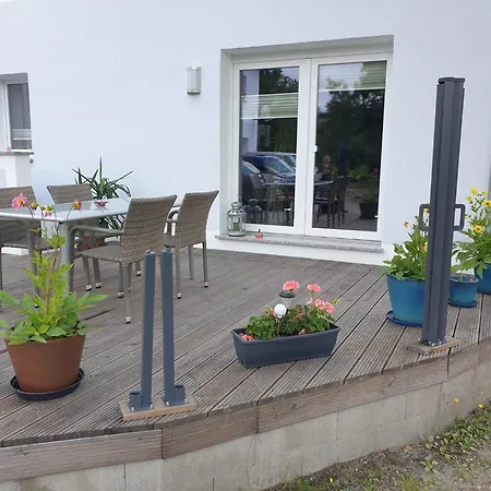 Zur Flatterulme 1 Apartament *